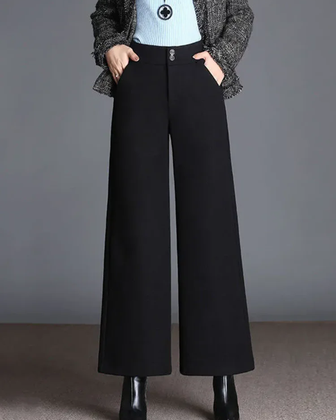 Dames Broek met Wijde Pijpen en Decoratieve Riem